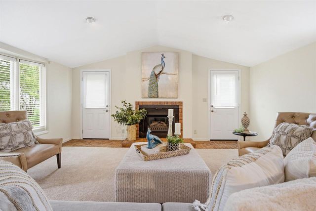 2717 N ELMWOOD COURT, Appleton, WI 54911