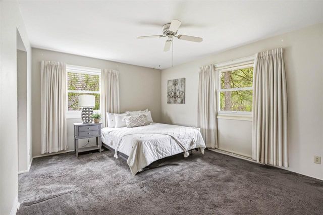 2717 N ELMWOOD COURT, Appleton, WI 54911