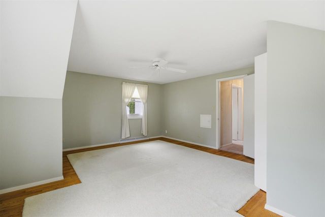 2717 N ELMWOOD COURT, Appleton, WI 54911
