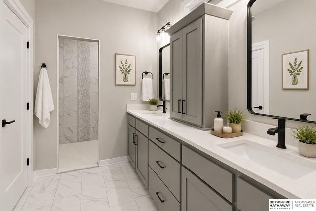 21723 Glenmore Drive, Gretna, NE 68028