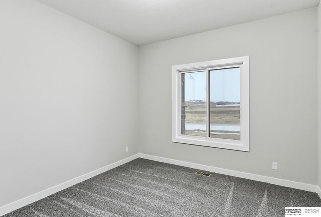 21723 Glenmore Drive, Gretna, NE 68028