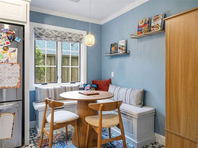 1722 Coventry Lane, Nichols Hills, OK 73120