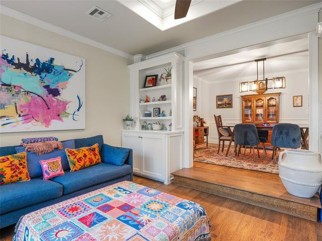 1722 Coventry Lane, Nichols Hills, OK 73120