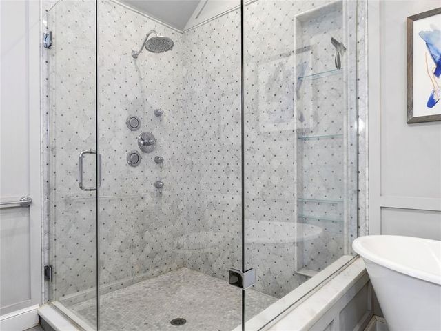 1722 Coventry Lane, Nichols Hills, OK 73120