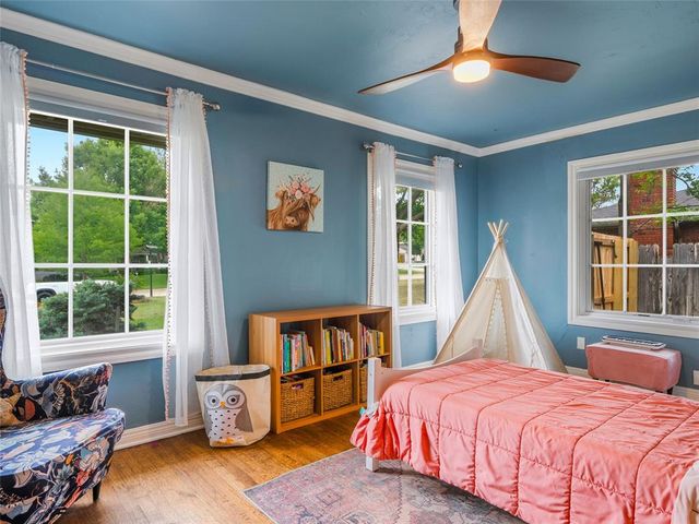 1722 Coventry Lane, Nichols Hills, OK 73120