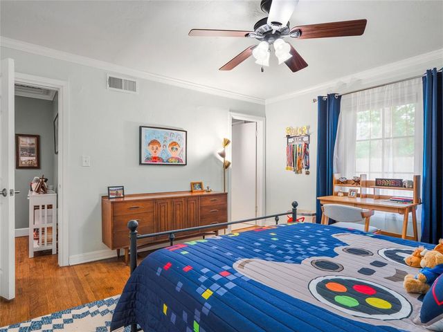 1722 Coventry Lane, Nichols Hills, OK 73120