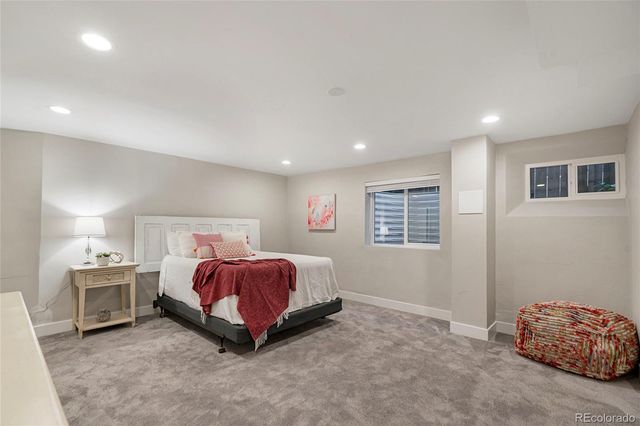 725 Monaco Parkway, Denver, CO 80220