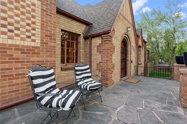 725 Monaco Parkway, Denver, CO 80220