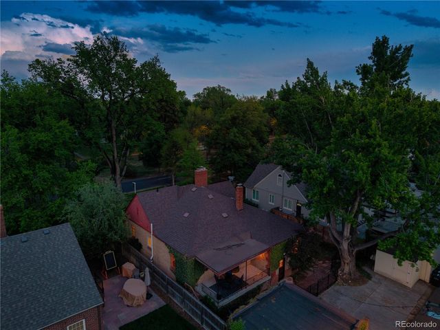 725 Monaco Parkway, Denver, CO 80220