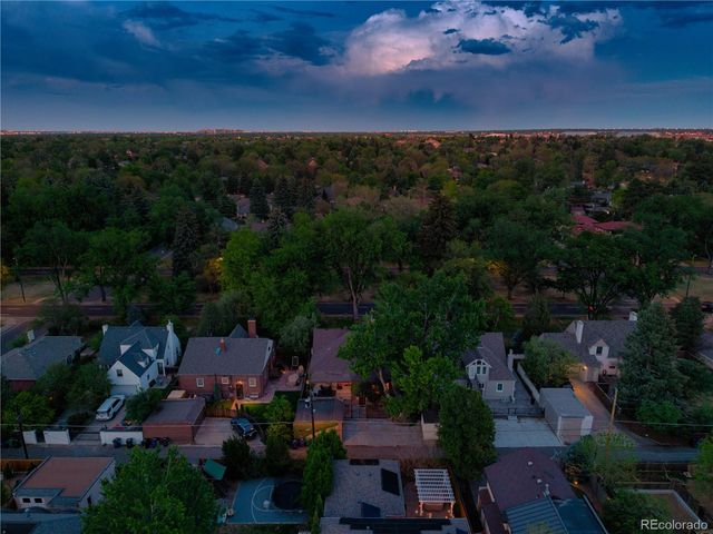 725 Monaco Parkway, Denver, CO 80220