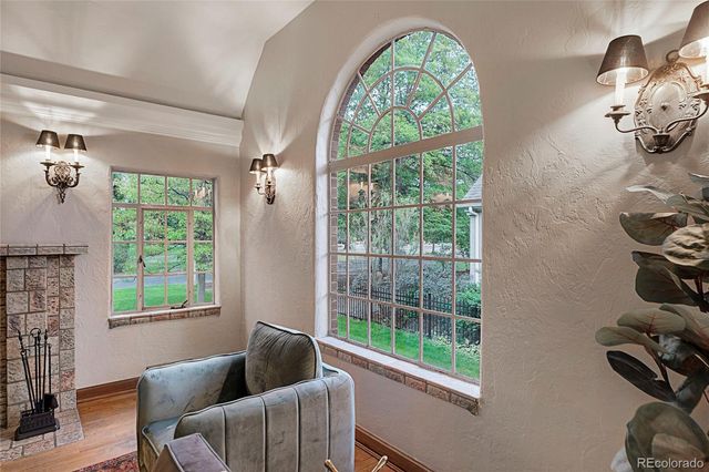 725 Monaco Parkway, Denver, CO 80220