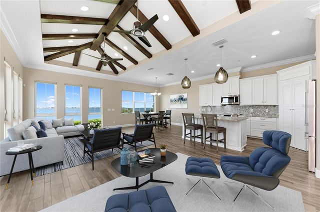 310 COMPASS POINT DRIVE 201, Bradenton, FL 34209