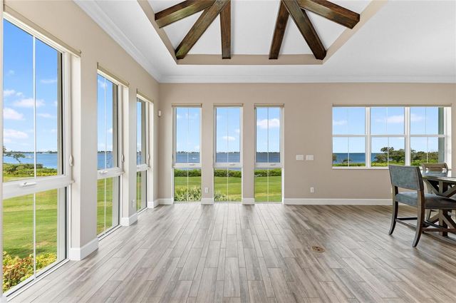 310 COMPASS POINT DRIVE 201, Bradenton, FL 34209