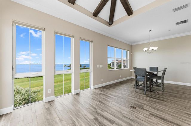 310 COMPASS POINT DRIVE 201, Bradenton, FL 34209