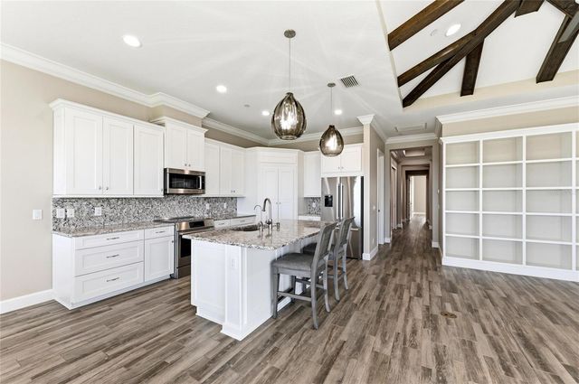310 COMPASS POINT DRIVE 201, Bradenton, FL 34209
