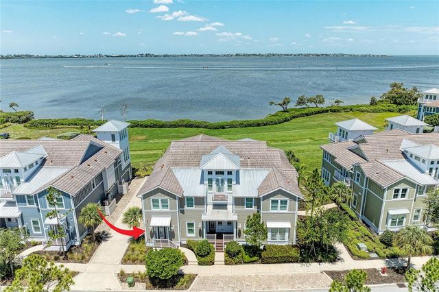 310 COMPASS POINT DRIVE 201, Bradenton, FL 34209