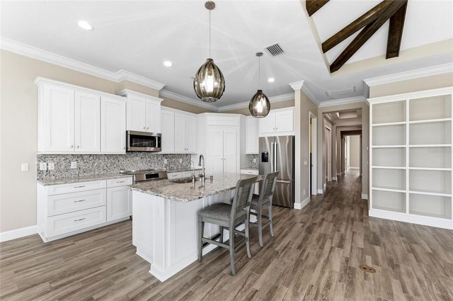 310 COMPASS POINT DRIVE 201, Bradenton, FL 34209