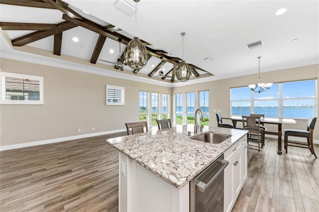 310 COMPASS POINT DRIVE 201, Bradenton, FL 34209