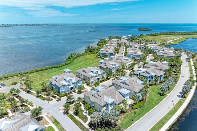 310 COMPASS POINT DRIVE 201, Bradenton, FL 34209