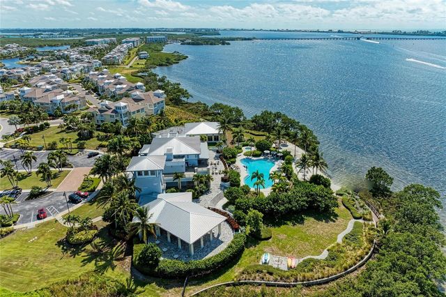 310 COMPASS POINT DRIVE 201, Bradenton, FL 34209