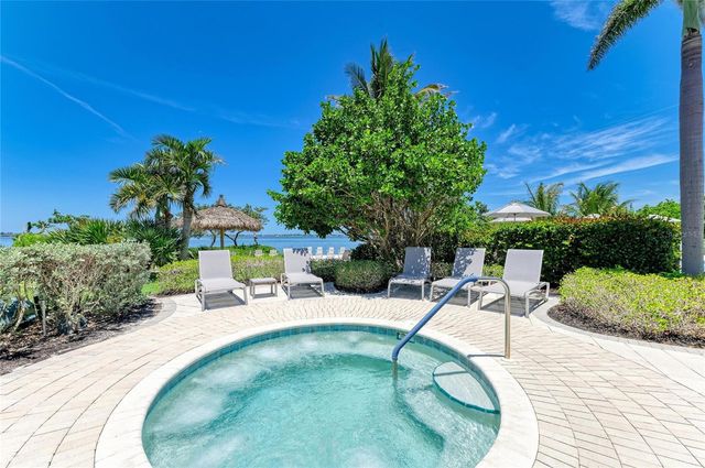 310 COMPASS POINT DRIVE 201, Bradenton, FL 34209