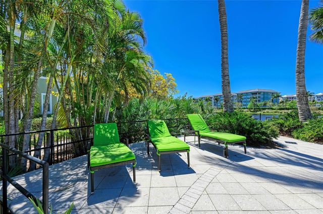 310 COMPASS POINT DRIVE 201, Bradenton, FL 34209