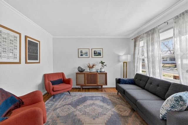 8306 Madison Avenue, Kansas City, MO 64114