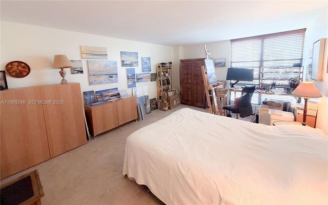 1800 Collins Ave 9E, Miami Beach, FL 33139