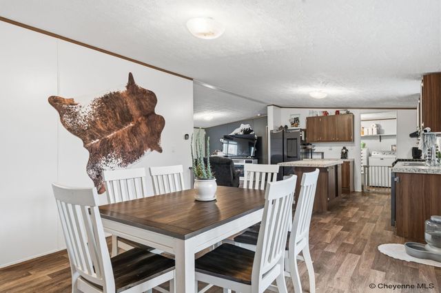 2403 HELEN AVE, Cheyenne, WY 82007