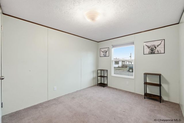 2403 HELEN AVE, Cheyenne, WY 82007