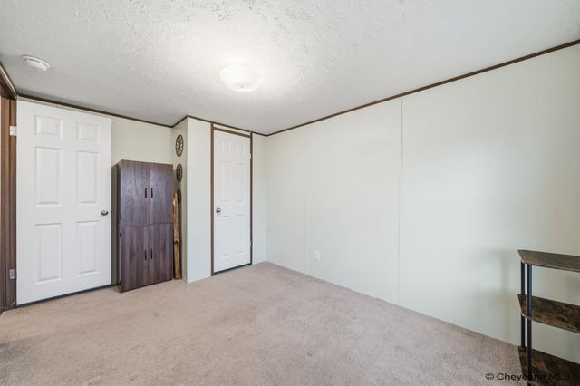 2403 HELEN AVE, Cheyenne, WY 82007