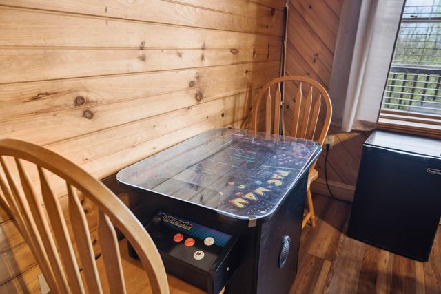 510 Wildflower Ridge Rd, Gatlinburg, TN 37738