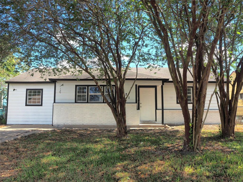 9321 Cathedral Drive, Houston, TX 77051