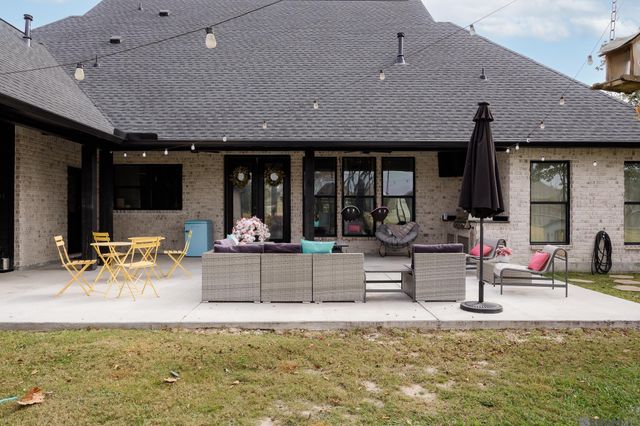 42459 Wesley Howe Rd, Gonzales, LA 70737