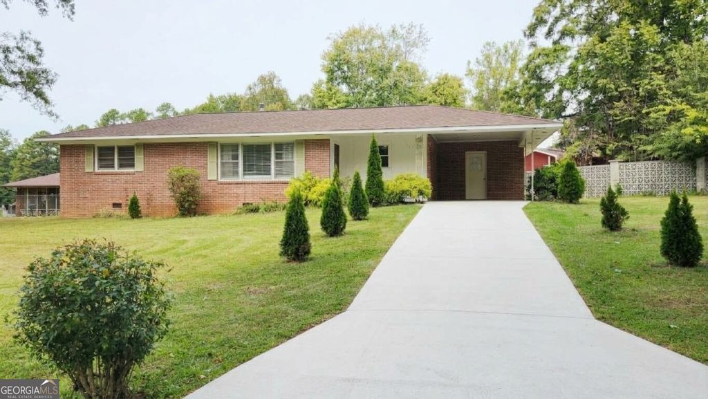 127 Briarwood Drive, Toccoa, GA 30577 — exterior