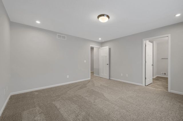 1943 Sparrow Drive, Shakopee, MN 55379