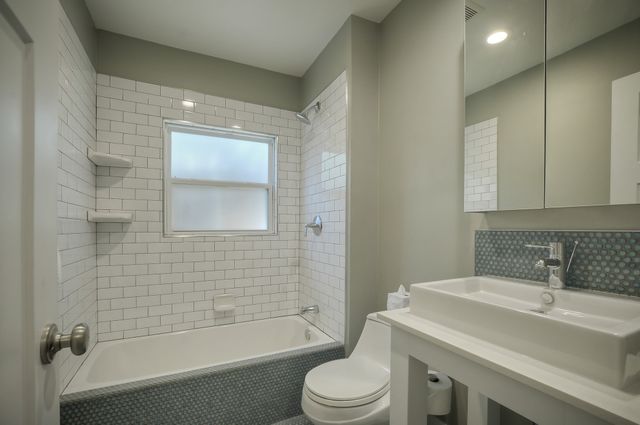 5018 Homer Street, Dallas, TX 75206