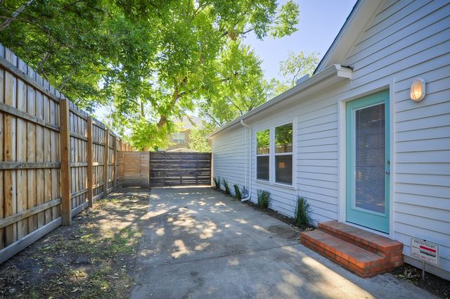 5018 Homer Street, Dallas, TX 75206
