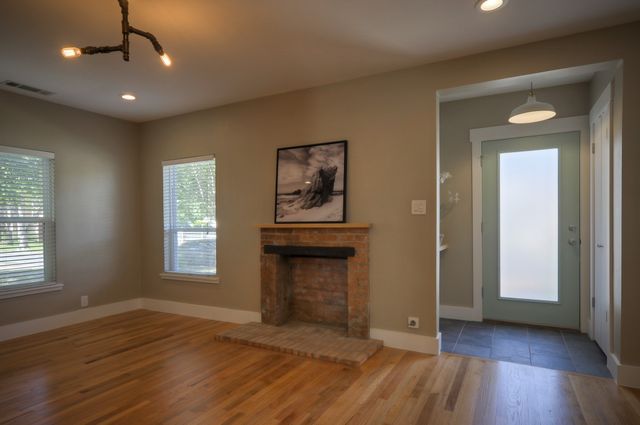 5018 Homer Street, Dallas, TX 75206