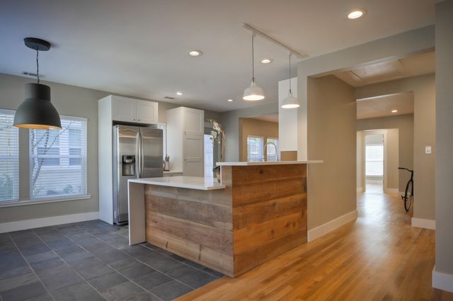 5018 Homer Street, Dallas, TX 75206