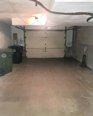 3 Circuit Lane 3, Watertown, MA 02472