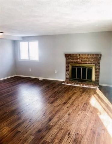 3 Circuit Lane 3, Watertown, MA 02472