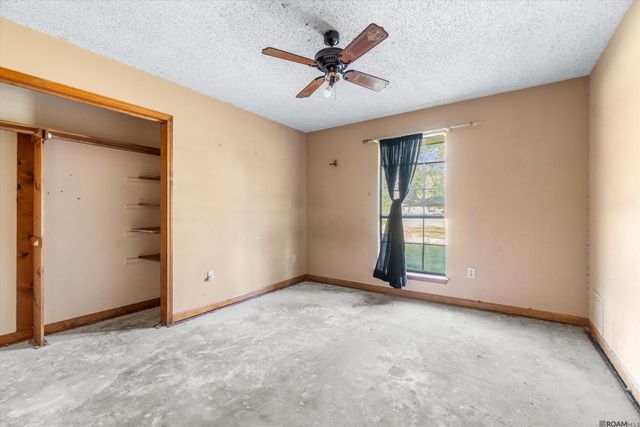 40134 Woodland Ave, Gonzales, LA 70737