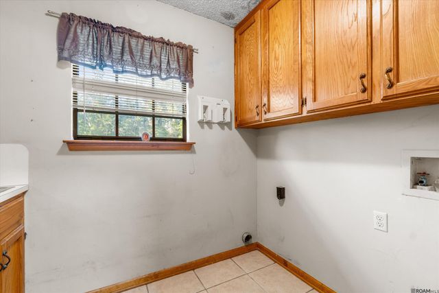 40134 Woodland Ave, Gonzales, LA 70737