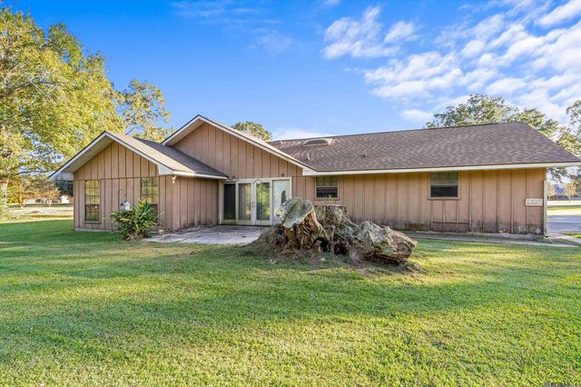 40134 Woodland Ave, Gonzales, LA 70737