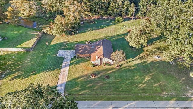 40134 Woodland Ave, Gonzales, LA 70737