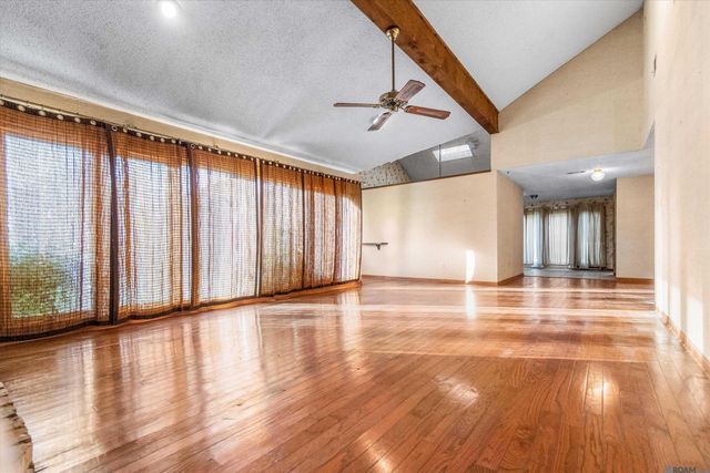 40134 Woodland Ave, Gonzales, LA 70737