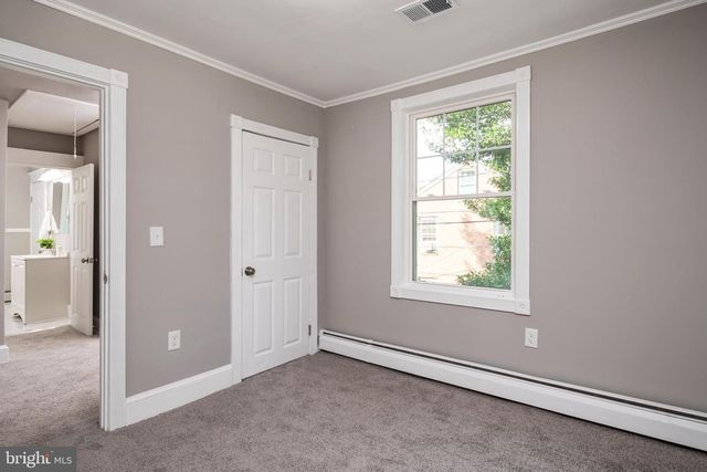 6 OAK LN SW, Glen Burnie, MD 21061