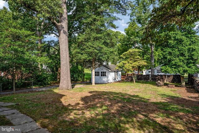 6 OAK LN SW, Glen Burnie, MD 21061