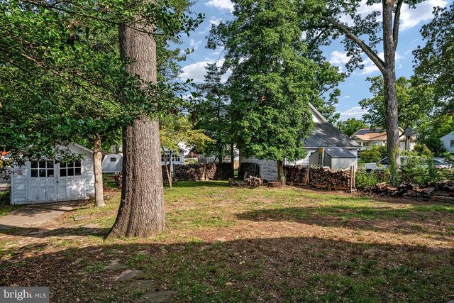 6 OAK LN SW, Glen Burnie, MD 21061